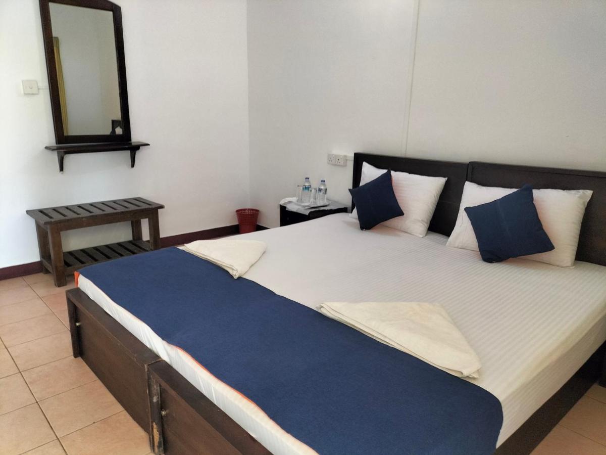 Hotel Coral Bay Trincomalee Ngoại thất bức ảnh