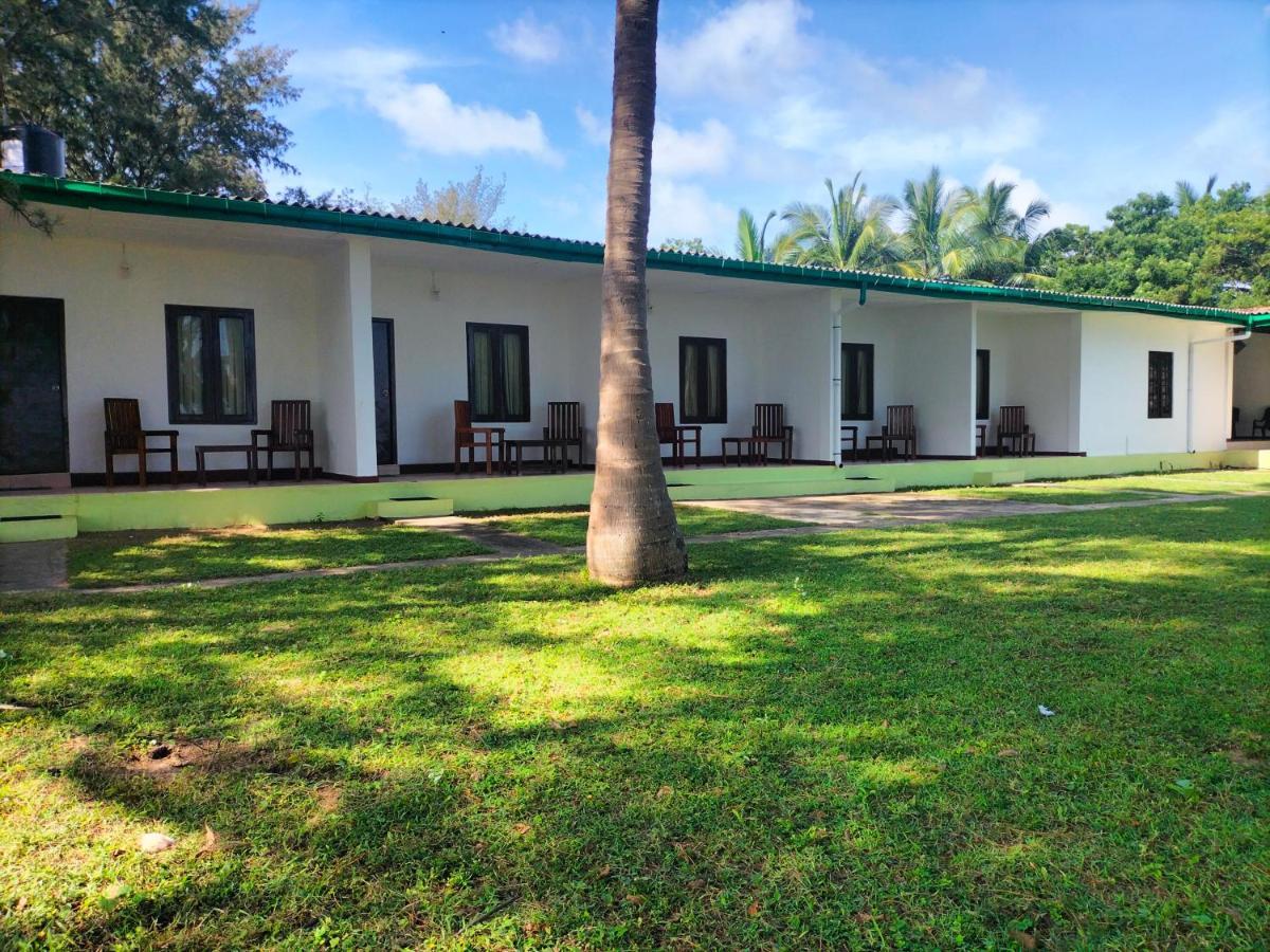 Hotel Coral Bay Trincomalee Ngoại thất bức ảnh